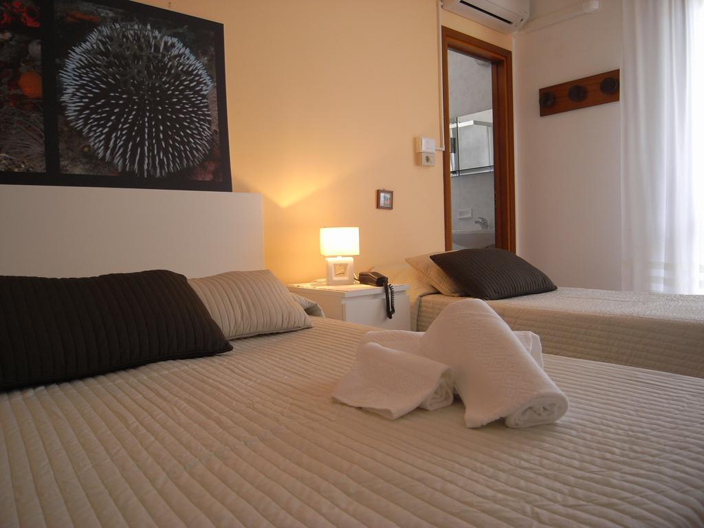 Hotel Moreri Grado Phòng bức ảnh
